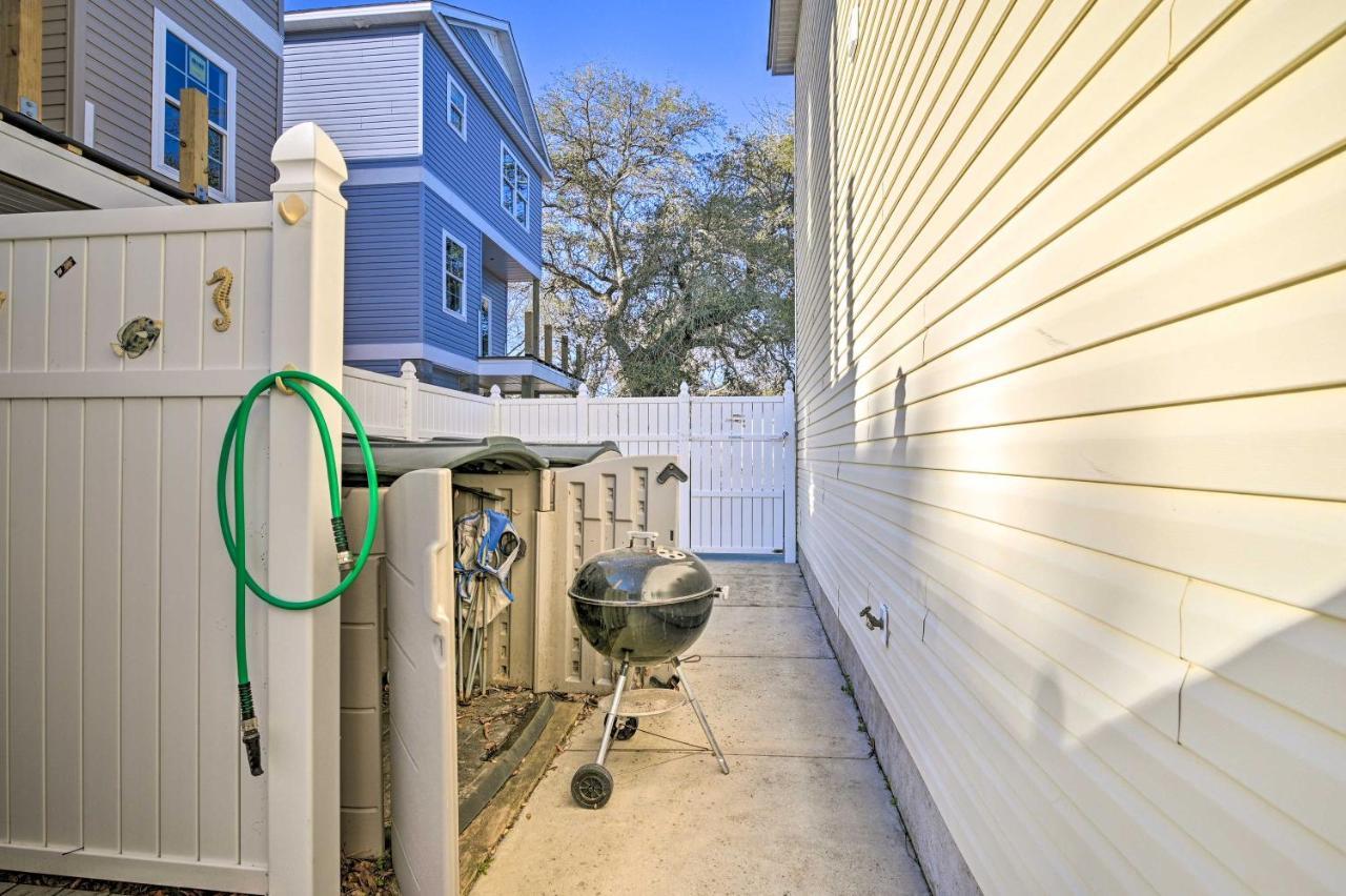 Myrtle Beach Cottage With Outdoor Shower And Yard Exterior photo